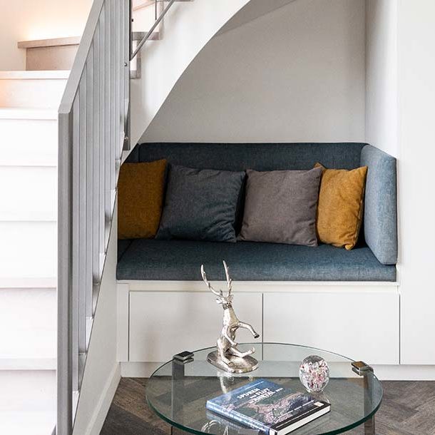 home-treppe-2colparallax